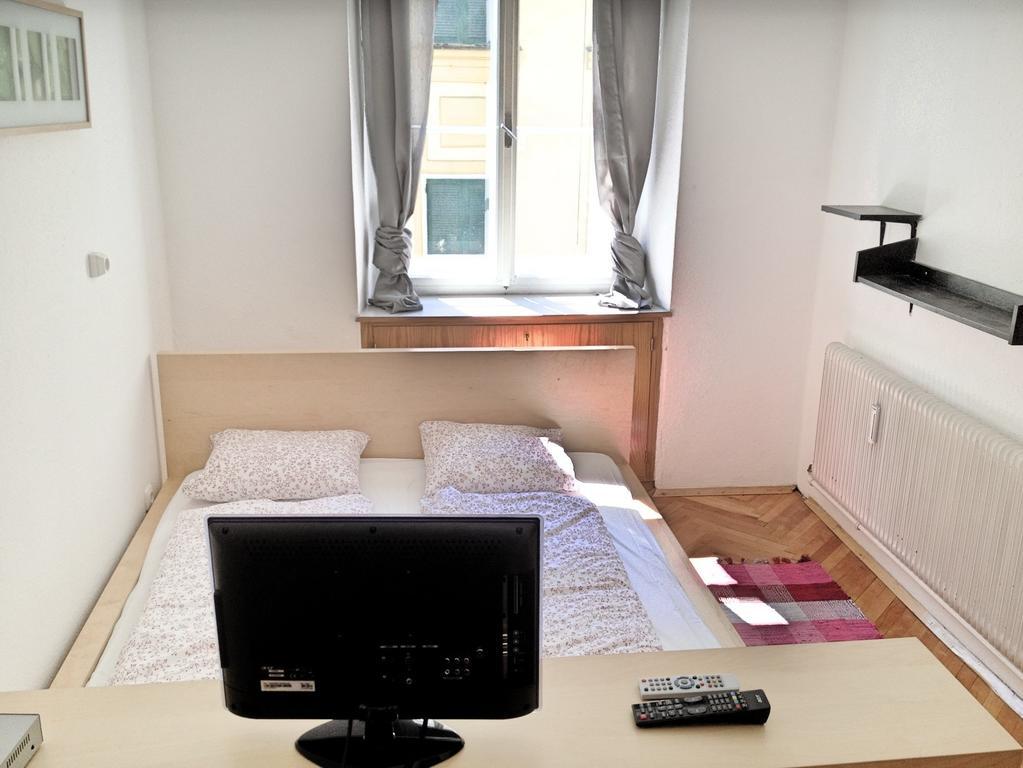 Apartment Jakominiplatz Graz Kamer foto